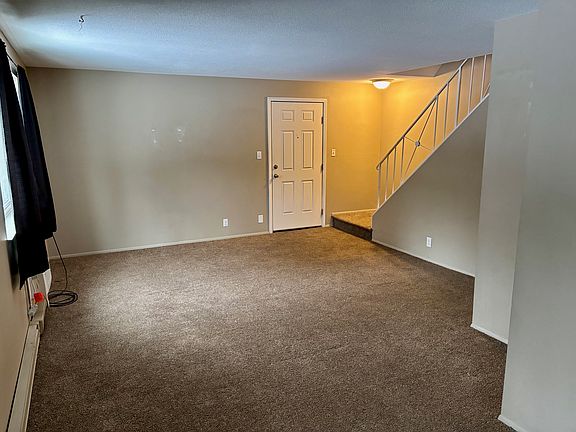 3rd image of 1935 Brookside Dr #219