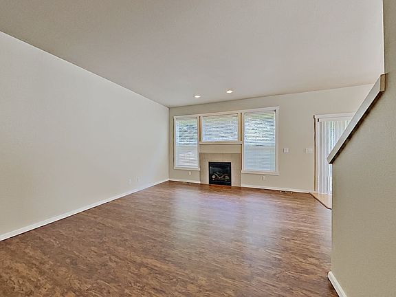 5th image of 5425 54th Avenue Ct W