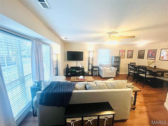 2nd image of 1344 Highland Oaks Dr Unit A