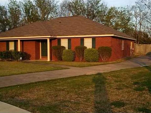 2nd image of 5749 Portsmouth Dr