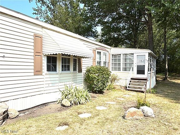 3rd image of 1229 Columbiana Lisbon Rd Lot 55