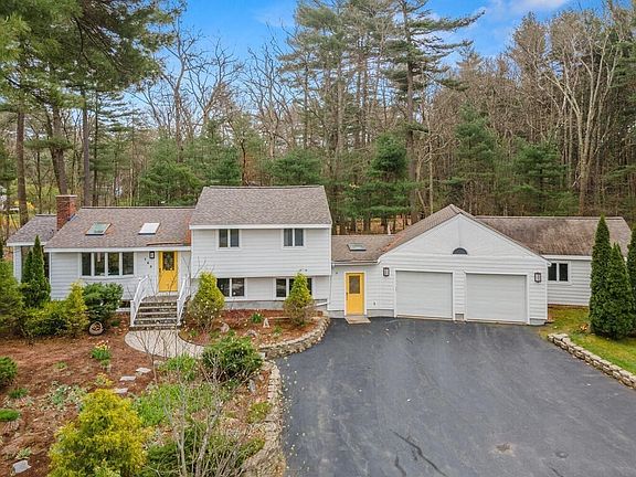 3rd image of 163 Barton Dr