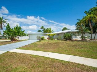3014 SE Woodring Ln, Port Saint Lucie, FL 34952