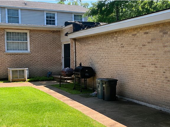 5th image of 9938 S Luella Ave