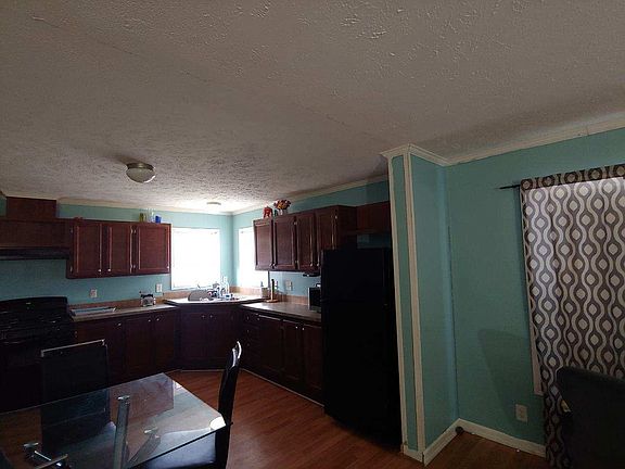 5th image of 3 Crestwood Dr