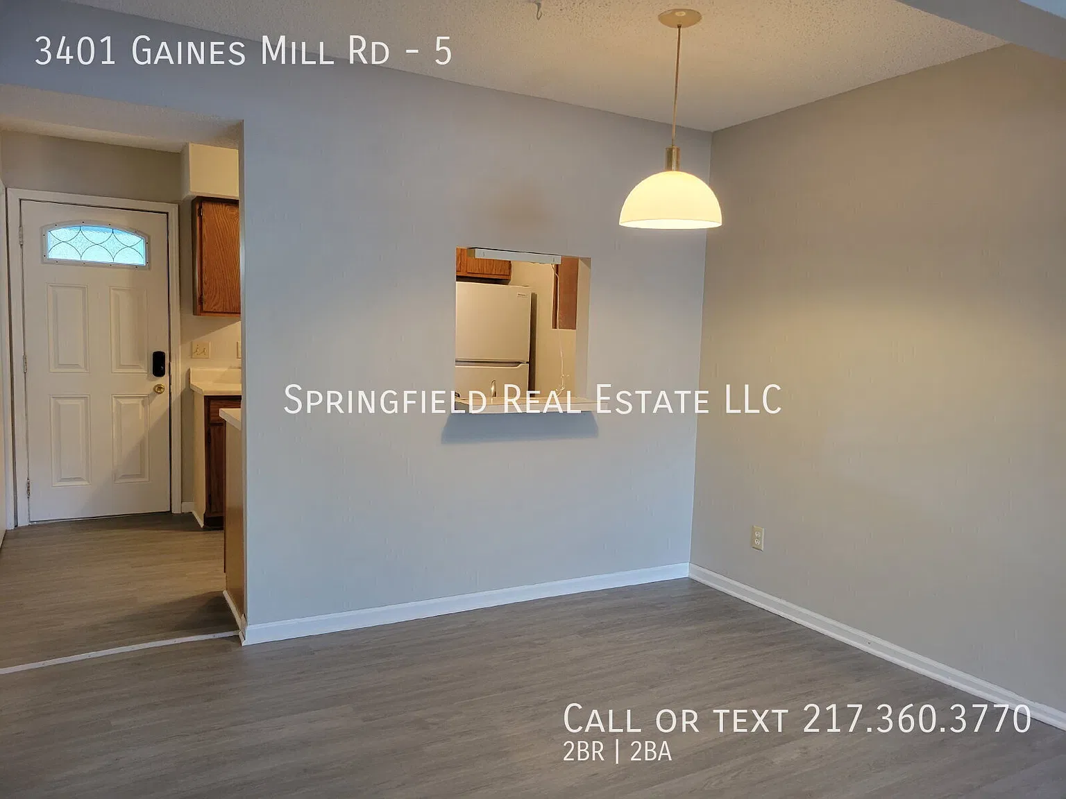 Two of Hearts Spacious 2 Bed Townhome with 1.5 Baths — Photo 4