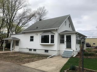 11172 Main St, Roscoe, IL 61073