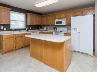3300 SE 24th Ct, Des Moines, IA 50320