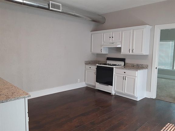 4th image of 2002 W 7th Ave #3