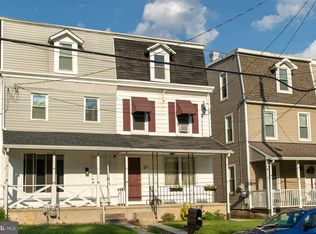 215 Pennwyn Pl, Reading, PA 19607