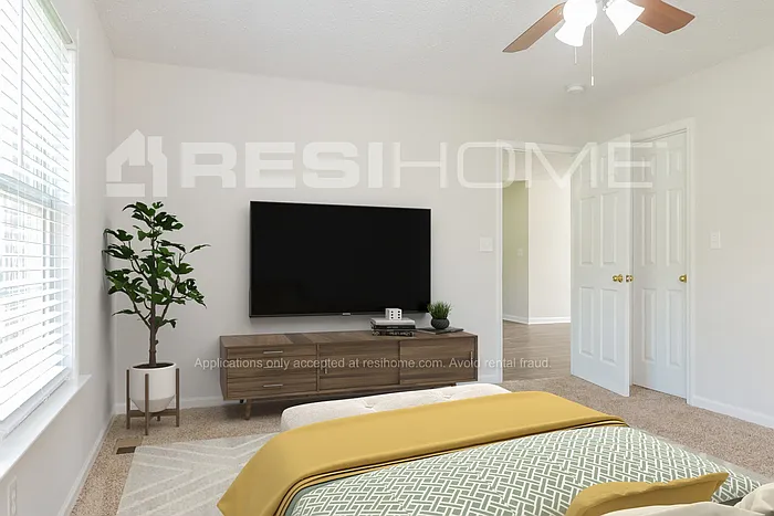 2012 Summer Ln — Photo 6