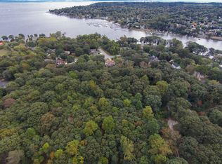 Arundel Drive, Arnold, MD 21012