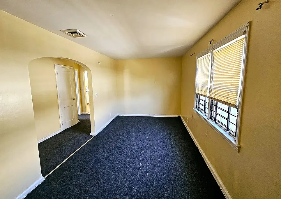 3 bed, $1,950 — Photo 3