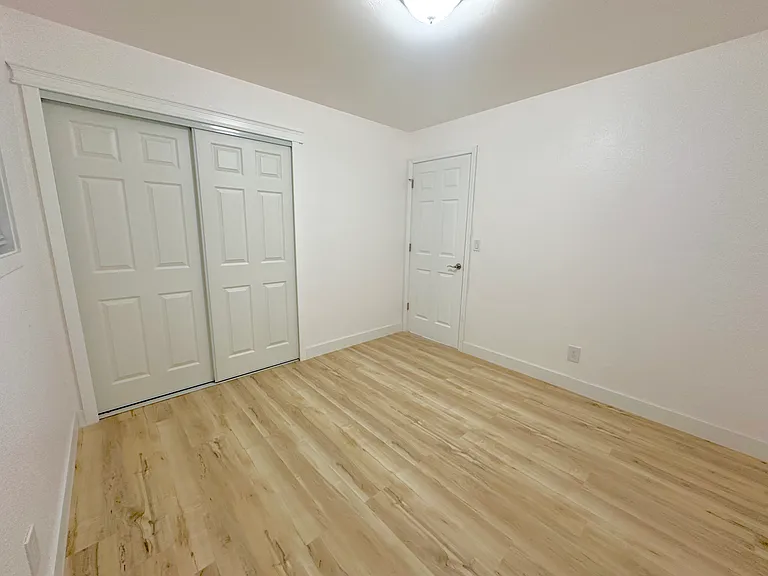 35311 Military Rd S — Photo 11