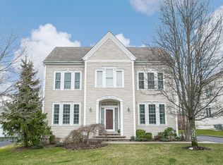 74 Belle Fair Rd, Pt Chester, NY 10573