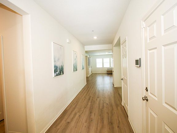 5th image of 31542 Eaton Ln