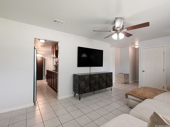 5th image of 4703 ARGONNE DR