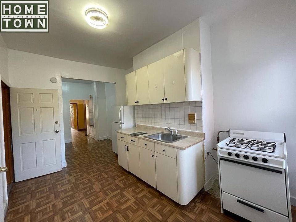 1st image of 265 23rd St #1