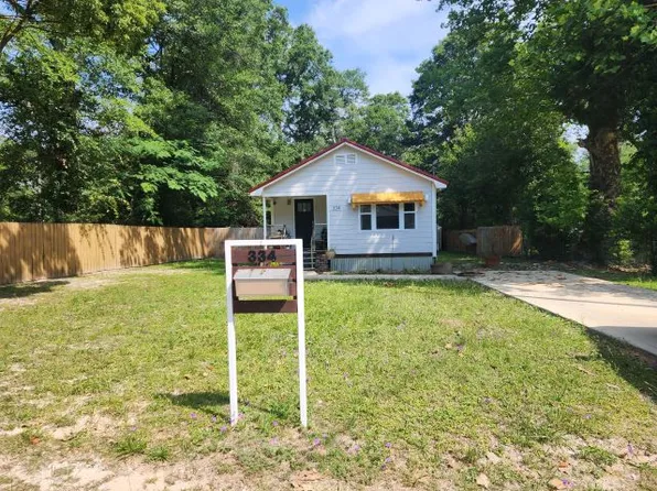334 E Chestnut Ave, Crestview, FL 32539