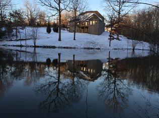 1319 Yellow Ck Rd, Dickson, TN 37055