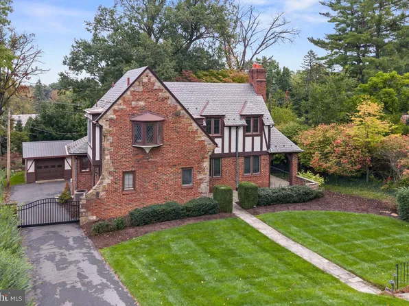 826 Farr Pl, Reading, PA 19611