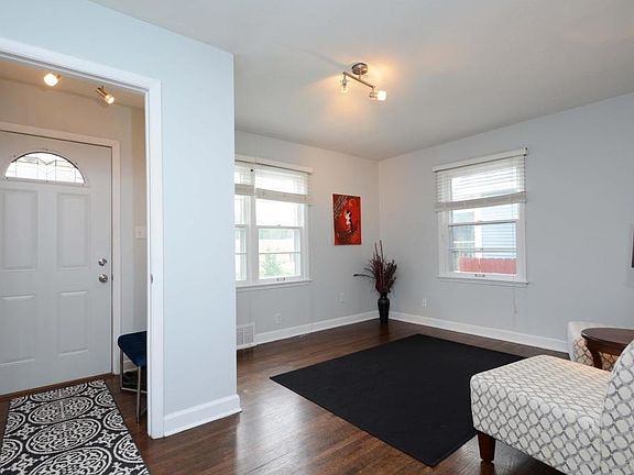 4th image of 1158 Randolph Ave