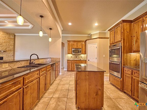 4th image of 2602 Traditions Dr