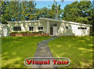 14 Nutmeg Ln, Andover, MA 01810