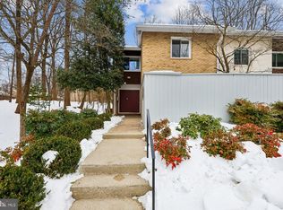 318 New Mark Esplanade, Rockville, MD 20850