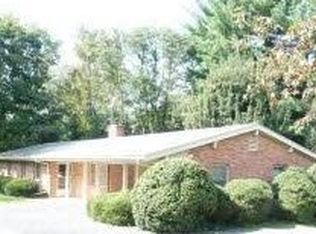 2 Barger Dr, Lexington, VA 24450