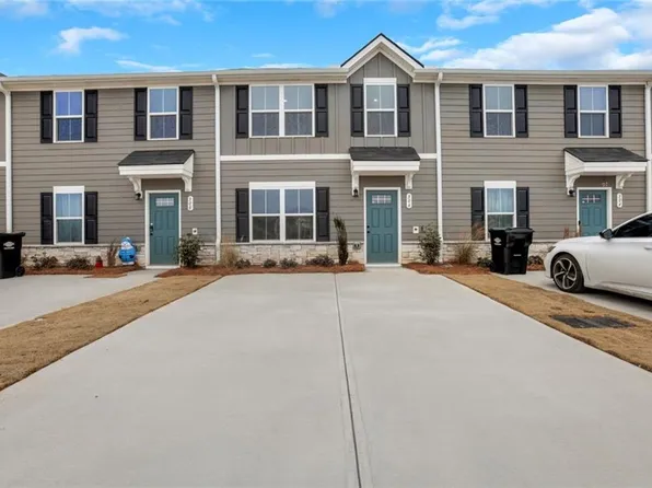 306 Lovefield Ln, Cartersville, GA 30120