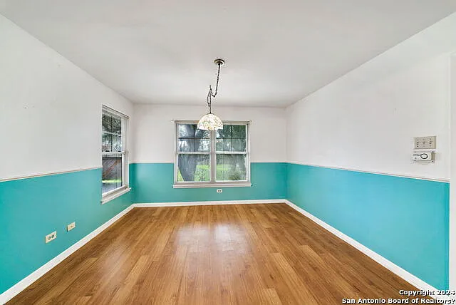 112 Sunway Dr — Photo 9