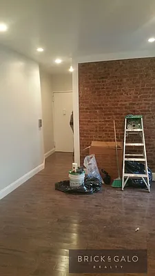 Rented by BRICK & GALO REALTY CORP | media 10