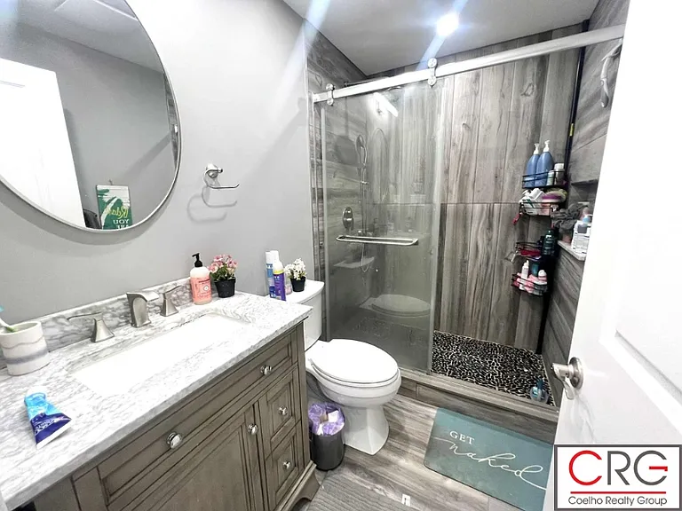 14 Vermont Ave #3 — Photo 18