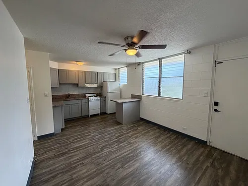 Floor plan 205