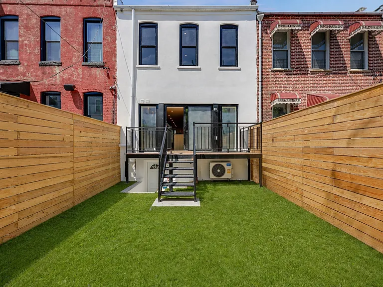 84 Pilling St #1 — Photo 11