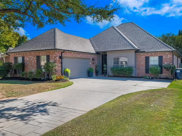 307 Magazine Ct, Bossier City, LA 71111