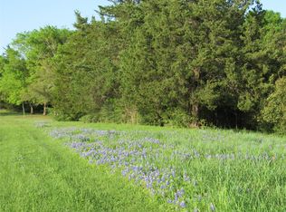 7515 Shelby Rd, Brenham, TX 77833