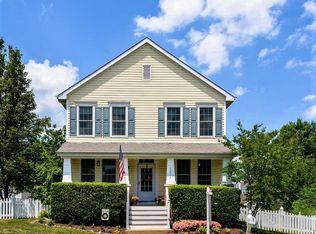 42912 Nashua St, Ashburn, VA 20147