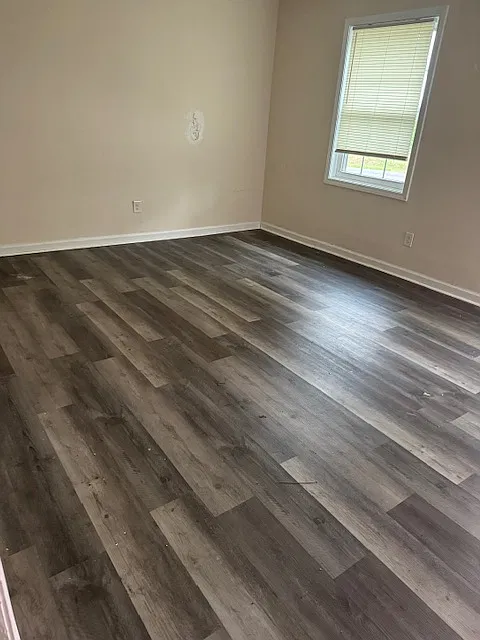210 Pine Park Drive - B — Photo 2