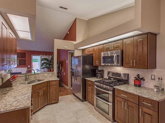 5th image of 11344 Hendon Dr