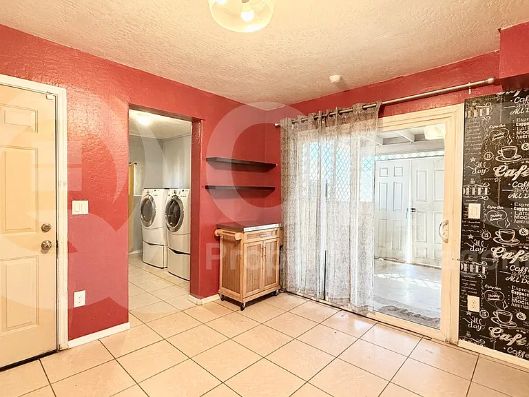 6541 W Keim Dr — Photo 4