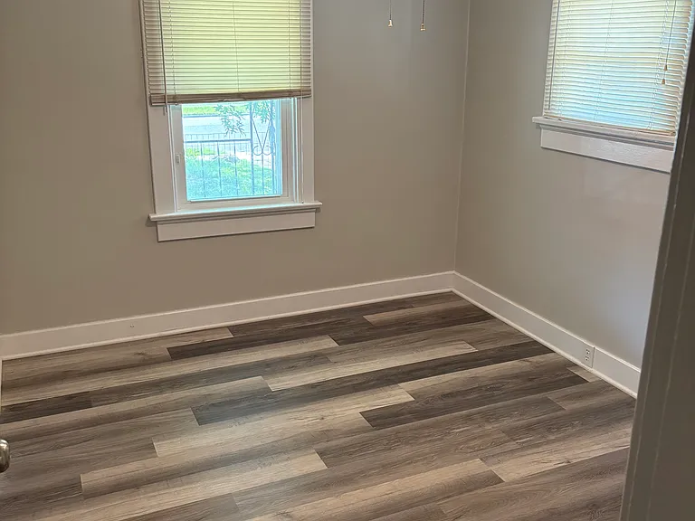 2816 Ferncliff Ave — Photo 6