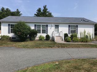 202 Blueberry Cir, Middleboro, MA 02346
