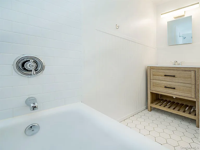 92 Elm Ave #1 — Photo 21