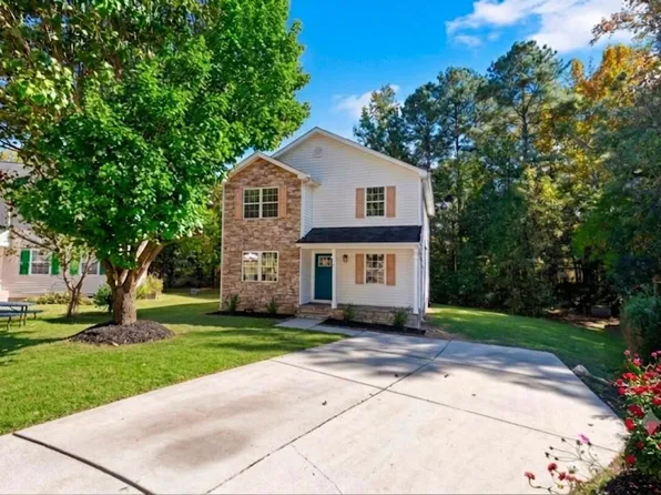 12 Sameer Ct, Durham, NC 27703
