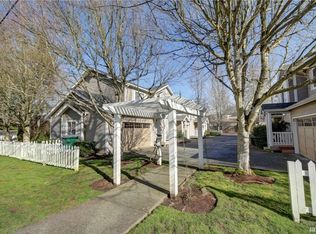 868 2nd Ave NW #868, Issaquah, WA 98027
