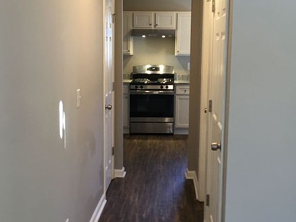 3rd image of 1876 Wellwater Ln