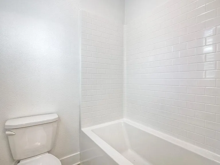 36367 Calle Lisbon — Photo 16