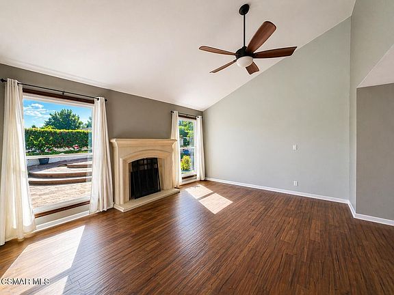 4th image of 3271 Rosehill Cir